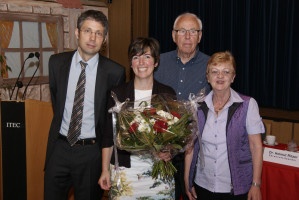 Erste Glückwünsche kamen aus dem Parteitagspräsidium von Dr. Helmut Ritzer, Elfi Beck, Michael Groß und Wolfgang Plattmeier.